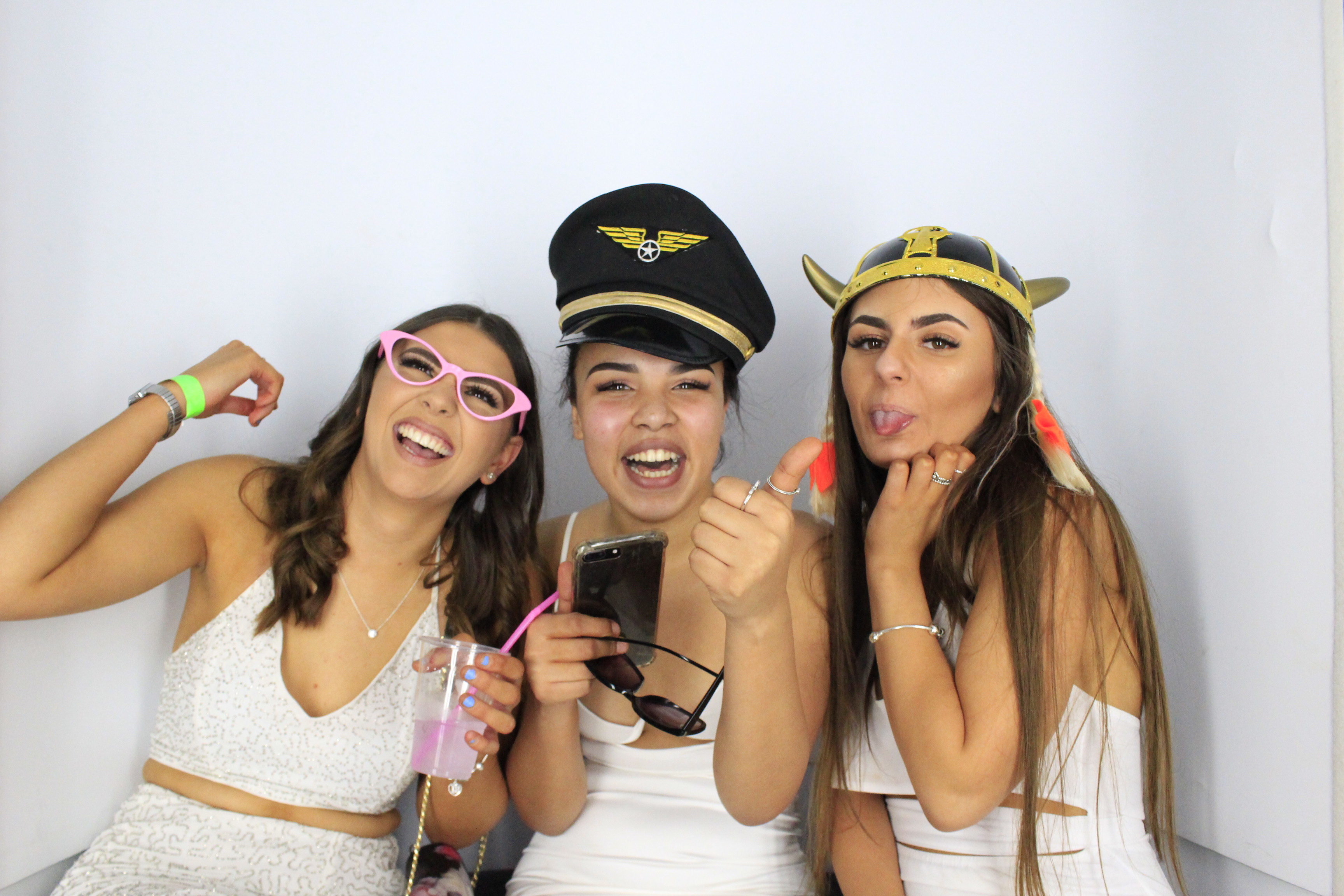 Issy & Alice's 18th Birthday Party | View more photos from the event at gallery.myphotoboothexperience.co.uk/u/MyPhotoBoothExperienceLtd/Issy-Alices-18th-Birthday-Party